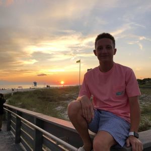 Meet your Posher, Devin